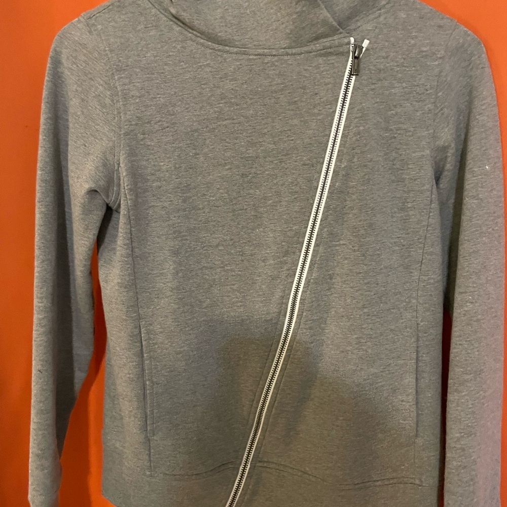 Lucy Heather Gray Zip-Up Sweater
